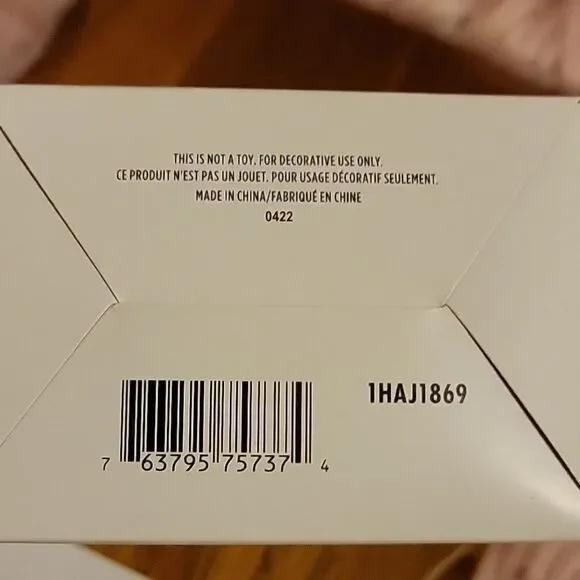 Hallmark Unicorn/Narwhal Bundle Christmas Ornaments Bundle - Picture 9 of 10